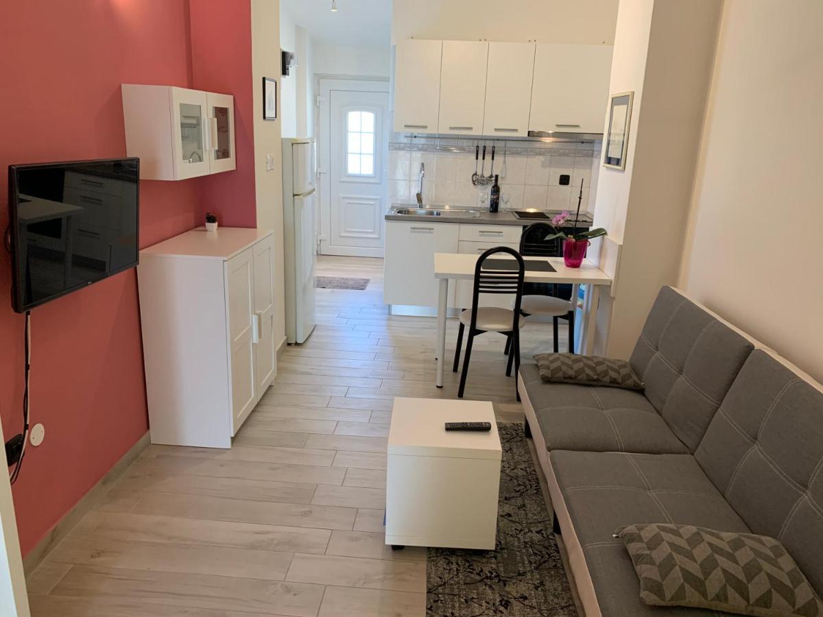 Appartement Martina ---80m From The Sea--- *